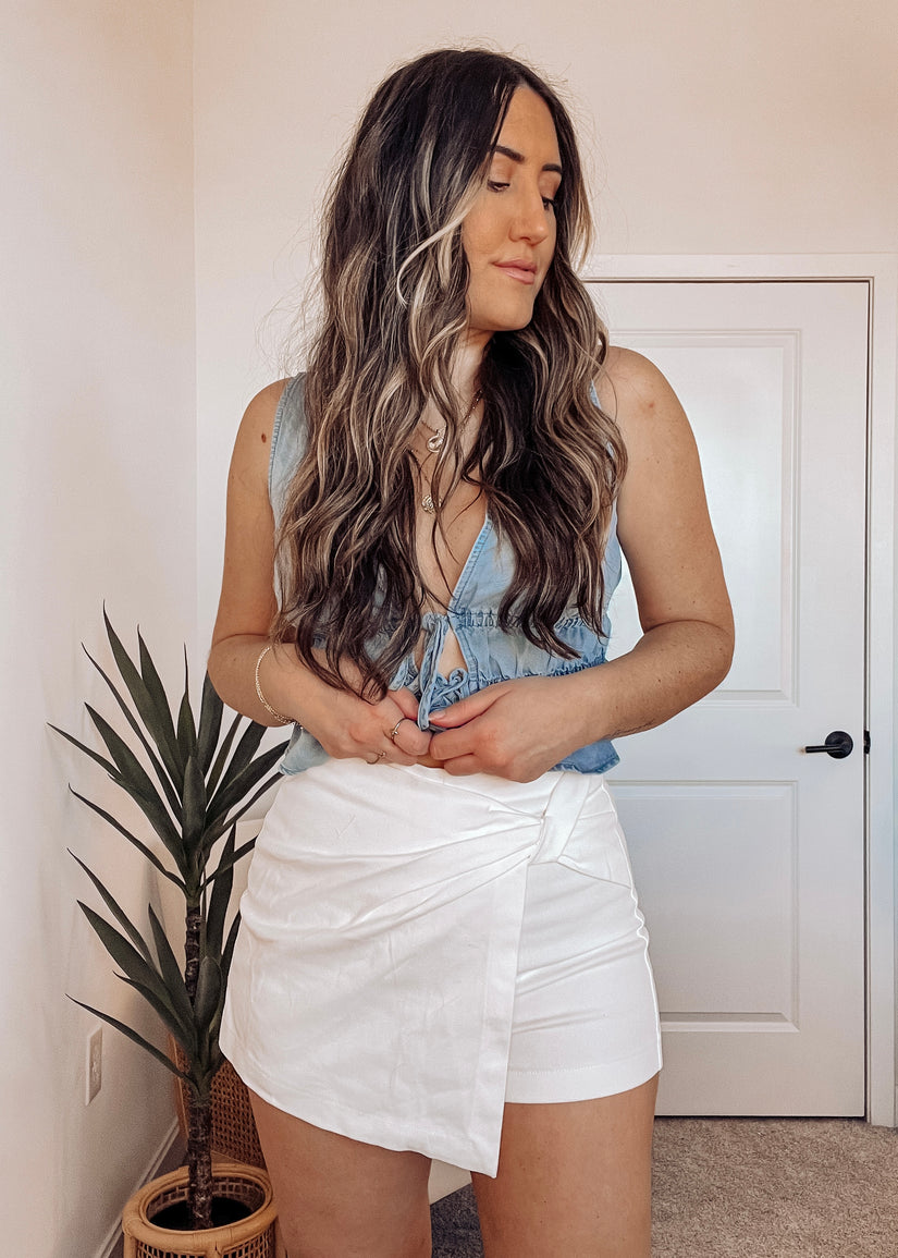 AZURE KNOT SKORT