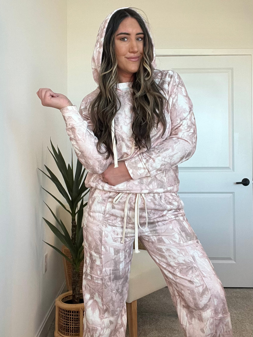 PINK RECON CAMO HOODIE