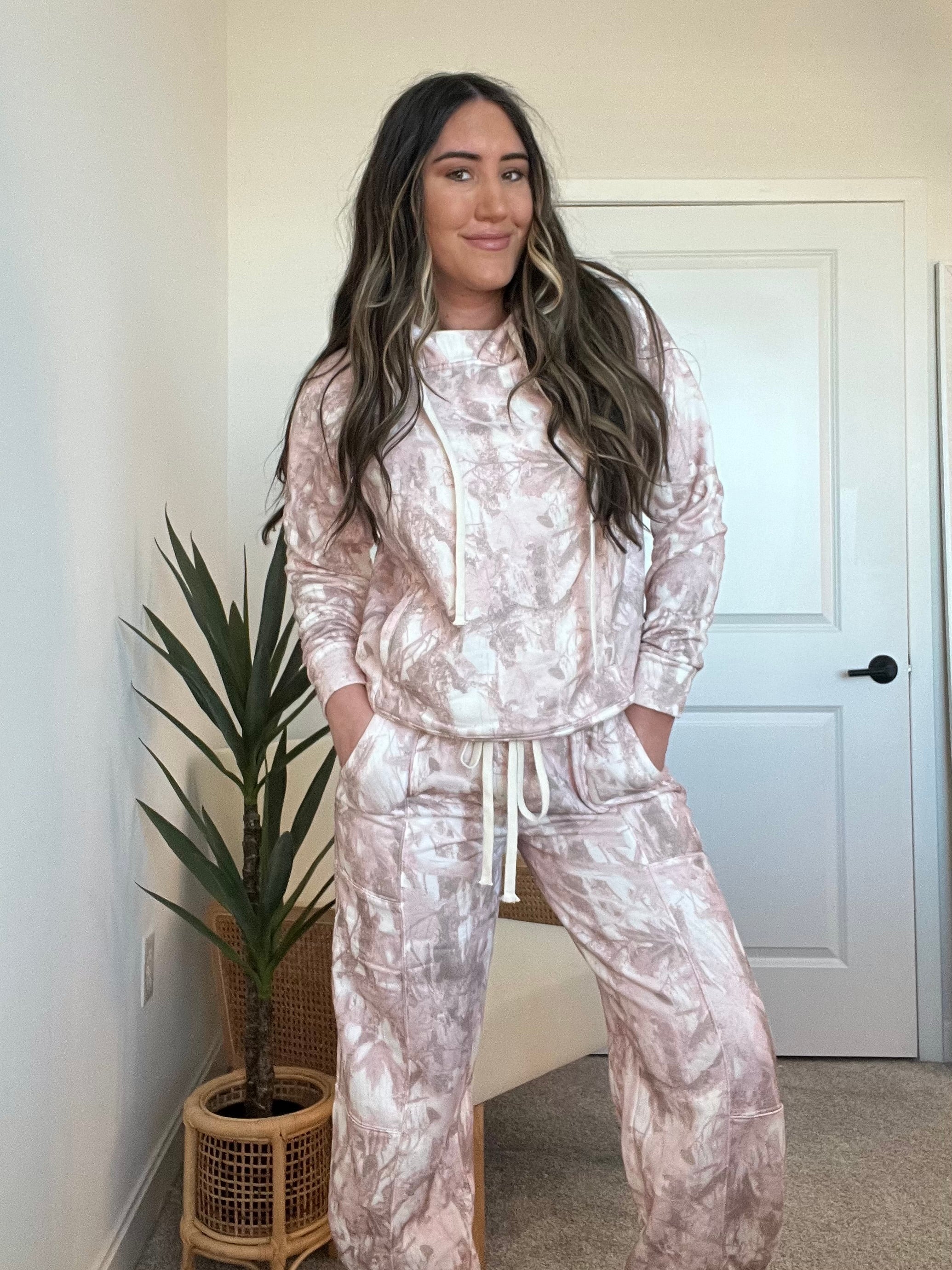 PINK RECON CAMO SWEATPANTS