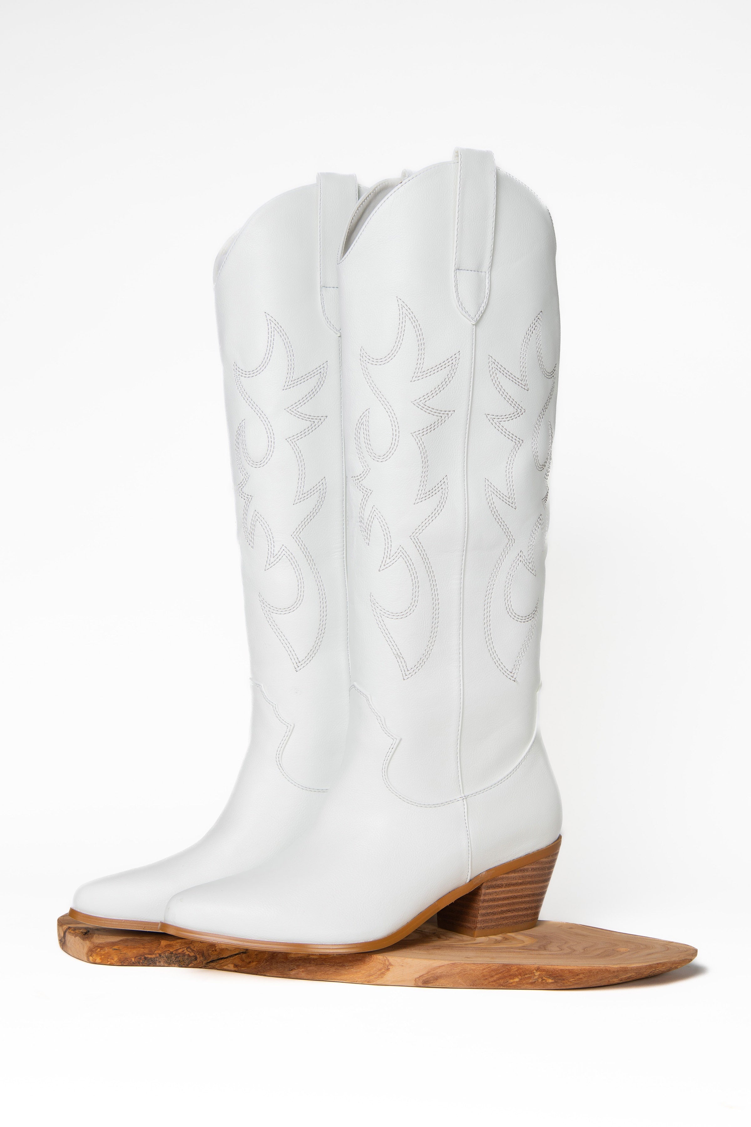 SADDLEBORN COWBOY BOOT - WHITE