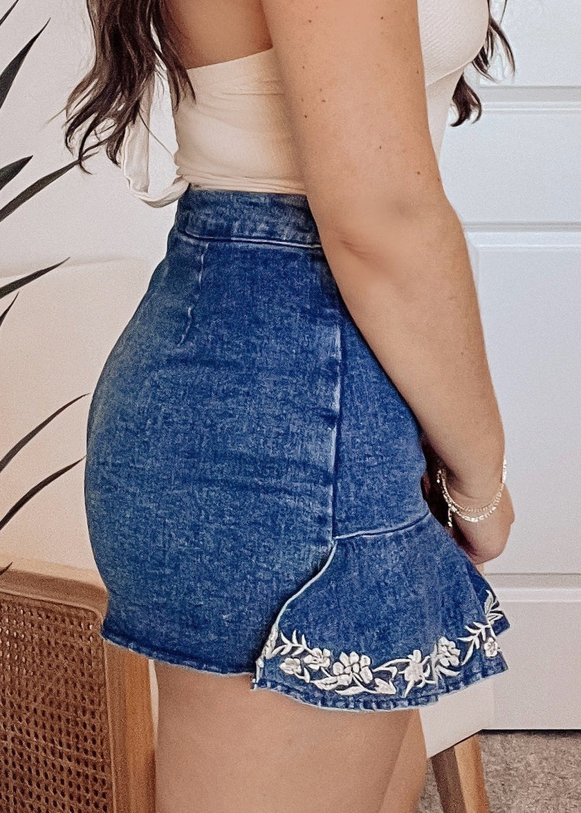 SAHARA STITCH SKORT